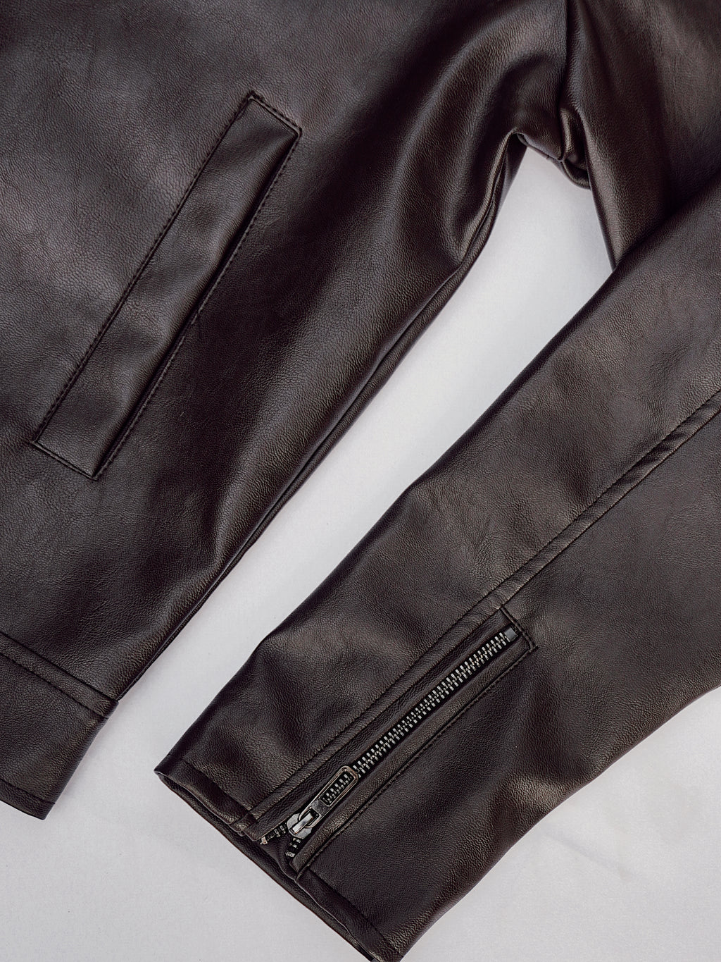 Noir Edge Heavyweight™ Leather Jacket