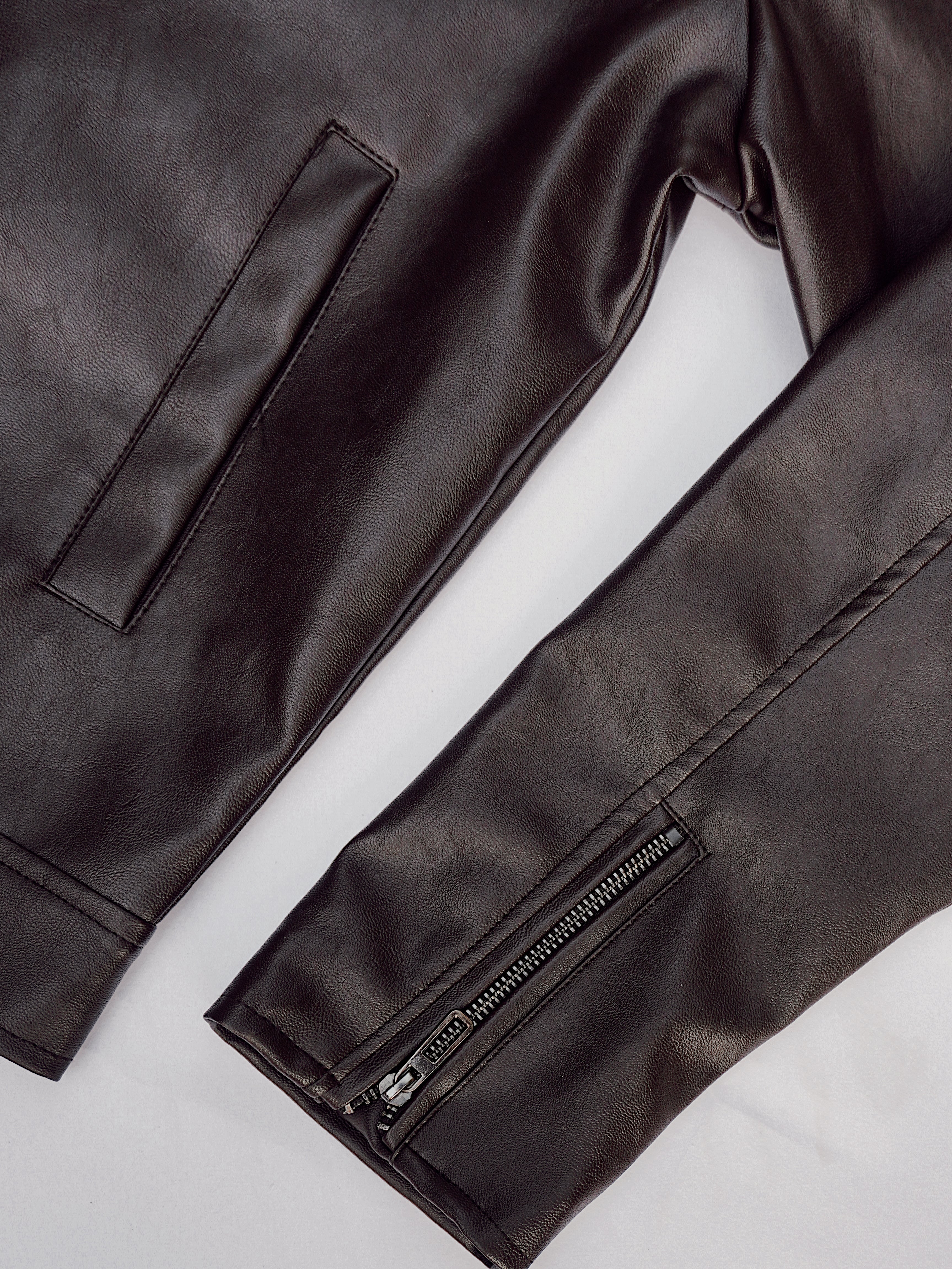 Noir Edge Heavyweight™ Leather Jacket