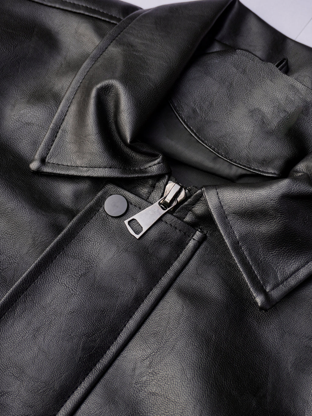 Noir Edge Heavyweight™ Leather Jacket